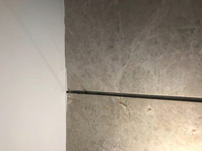 新買的二手房瓷磚空鼓怎么辦？需要重貼嗎